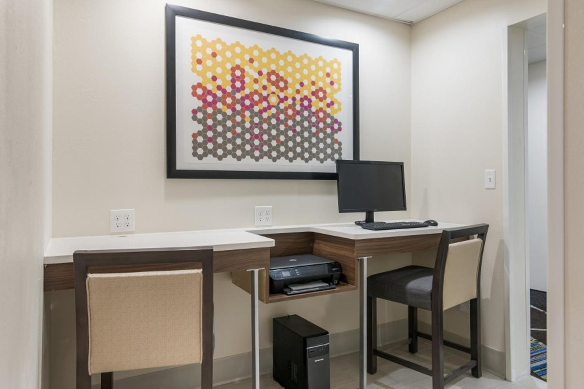 Holiday Inn Express - Plymouth By Ihg מראה חיצוני תמונה
