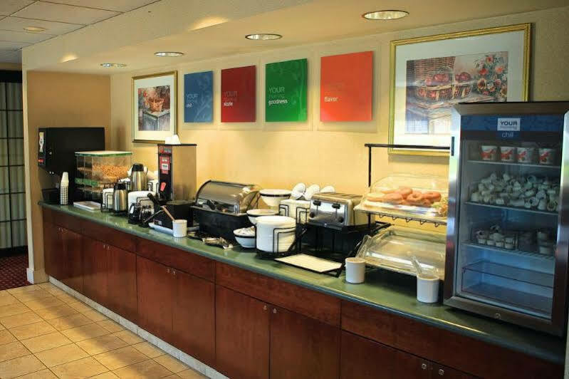 Holiday Inn Express - Plymouth By Ihg מראה חיצוני תמונה