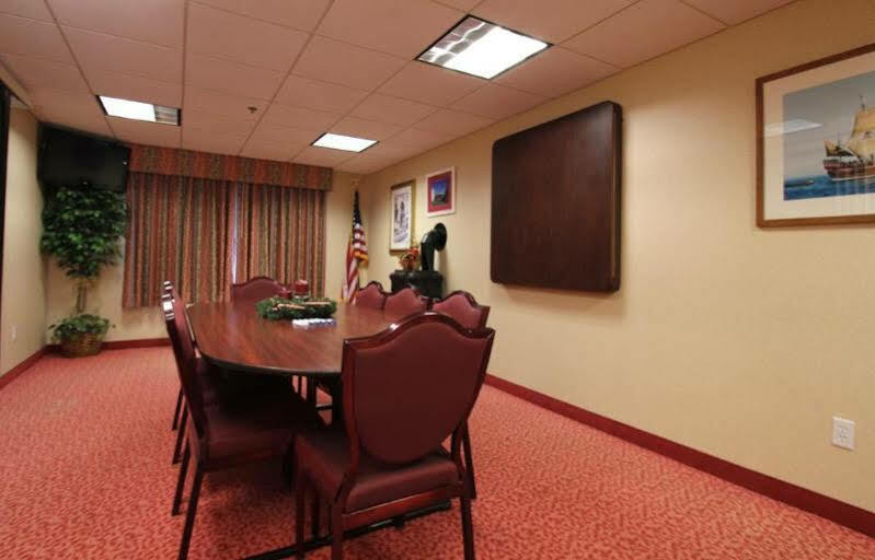 Holiday Inn Express - Plymouth By Ihg מראה חיצוני תמונה